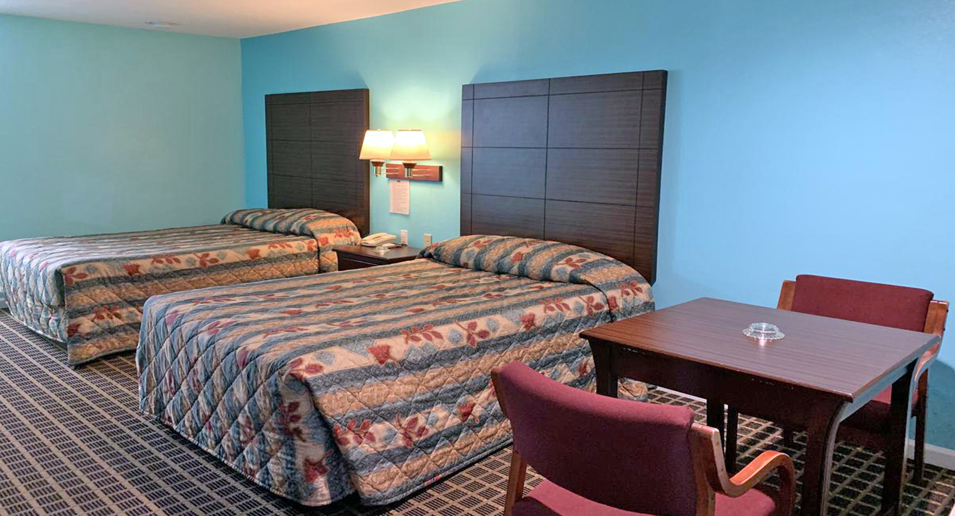Double Queen Room