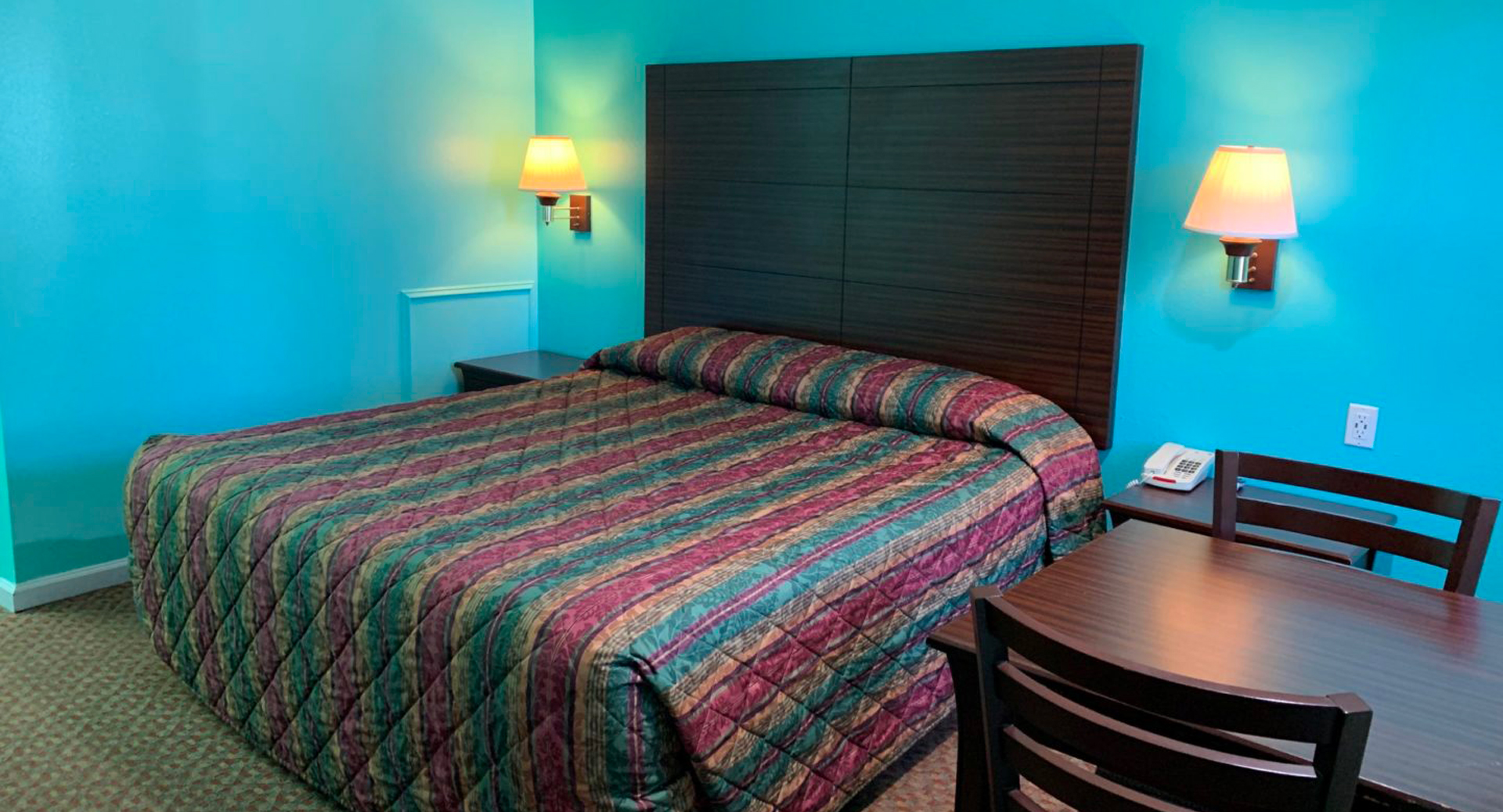 Deluxe King Room